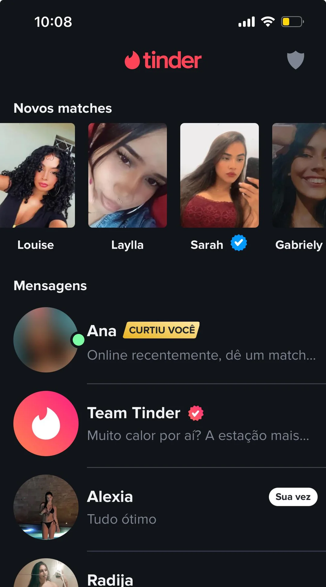 Testimonio de un usuario que muestra un aumento de matches en Tinder después de usar los prompts (5)